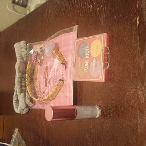 Make and accessories bundle